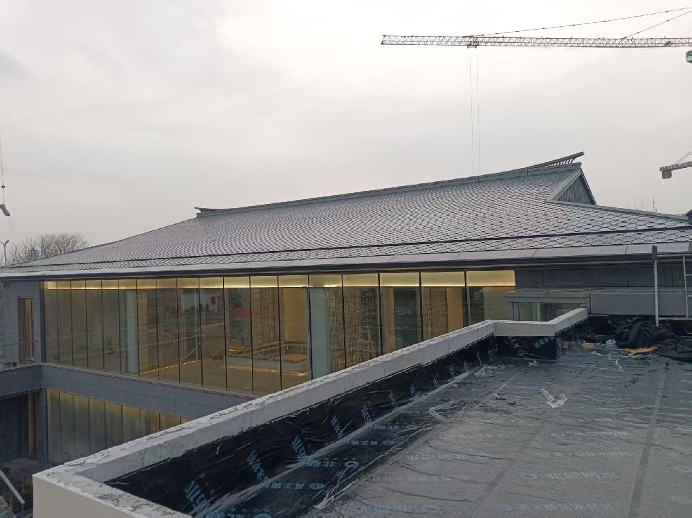 洞察行业趋势 常州祥彩推动铝镁锰屋面系统技术创新升级